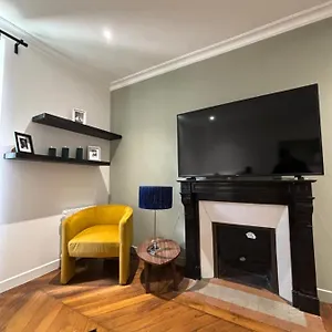 Appartement Le Reveur - Parking Gratuit, Wifi, Rer C, Choisy-le-Roi